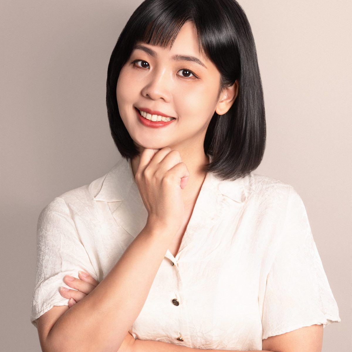 李恬芳_Colorist履歷形象照電子檔_大研創意